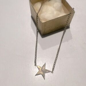 Vintage Avon Star 15.5” Adjustable Necklace Gold Tone In Box